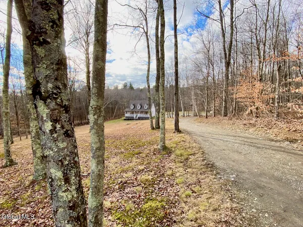 $495,000 | 365 Moore Hill Road, Stephentown, NY 12168