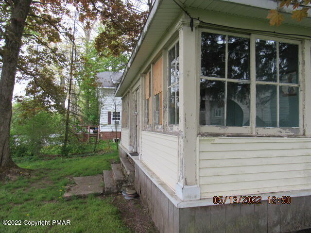 31 Hilltop Road Barnesville, PA 18214 - Photo 3 of 4 Hill Top Back