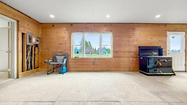 2194 Van Buren Road Caribou, ME 04736 - Photo 11 of 33 444383B1-8000-4F4A-BEFB-BBFBFD074C5C_4_5