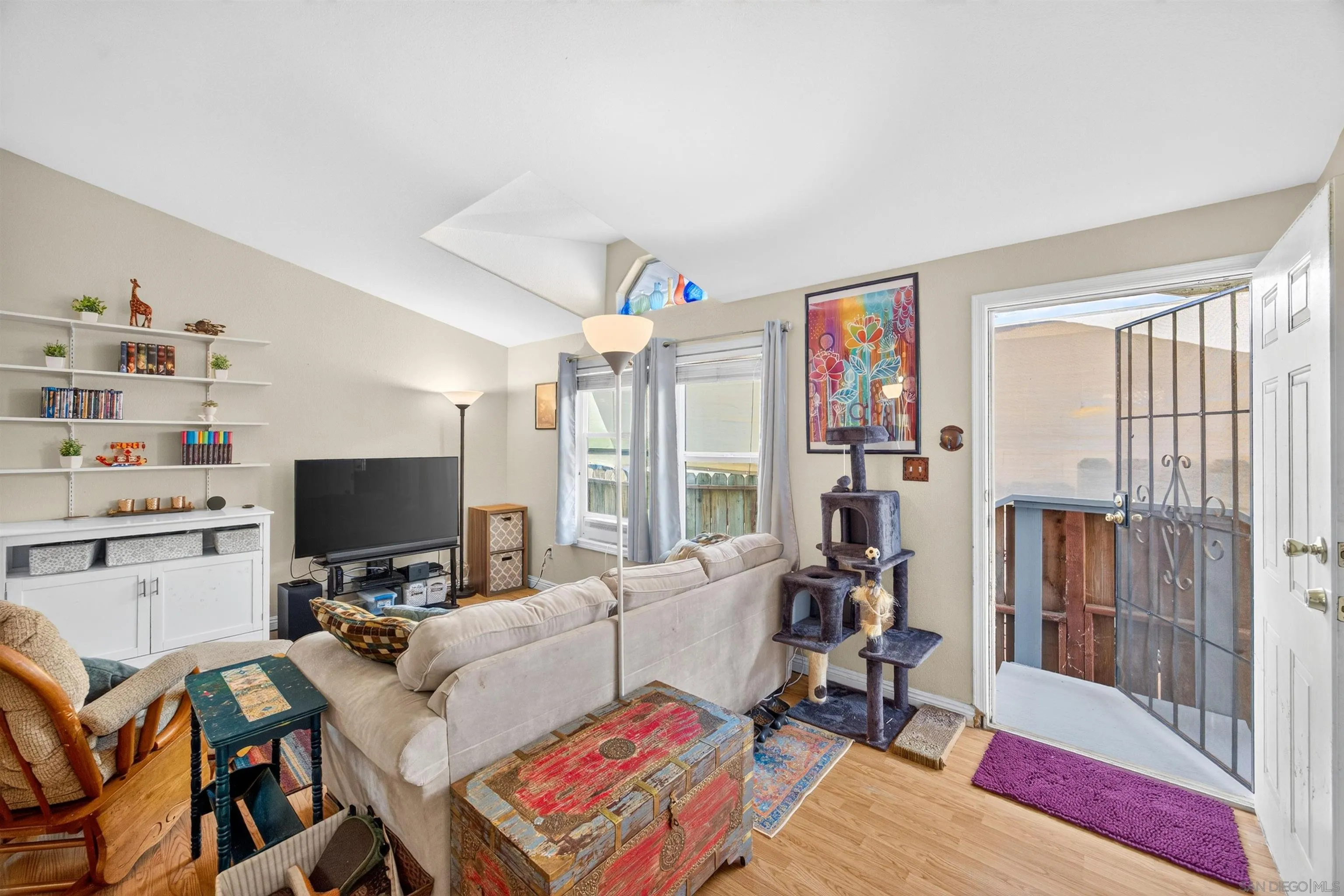 1638 Calavo Road, Unit 35 Fallbrook, CA 92028 - Photo 5 of 26 Gallery Image 5