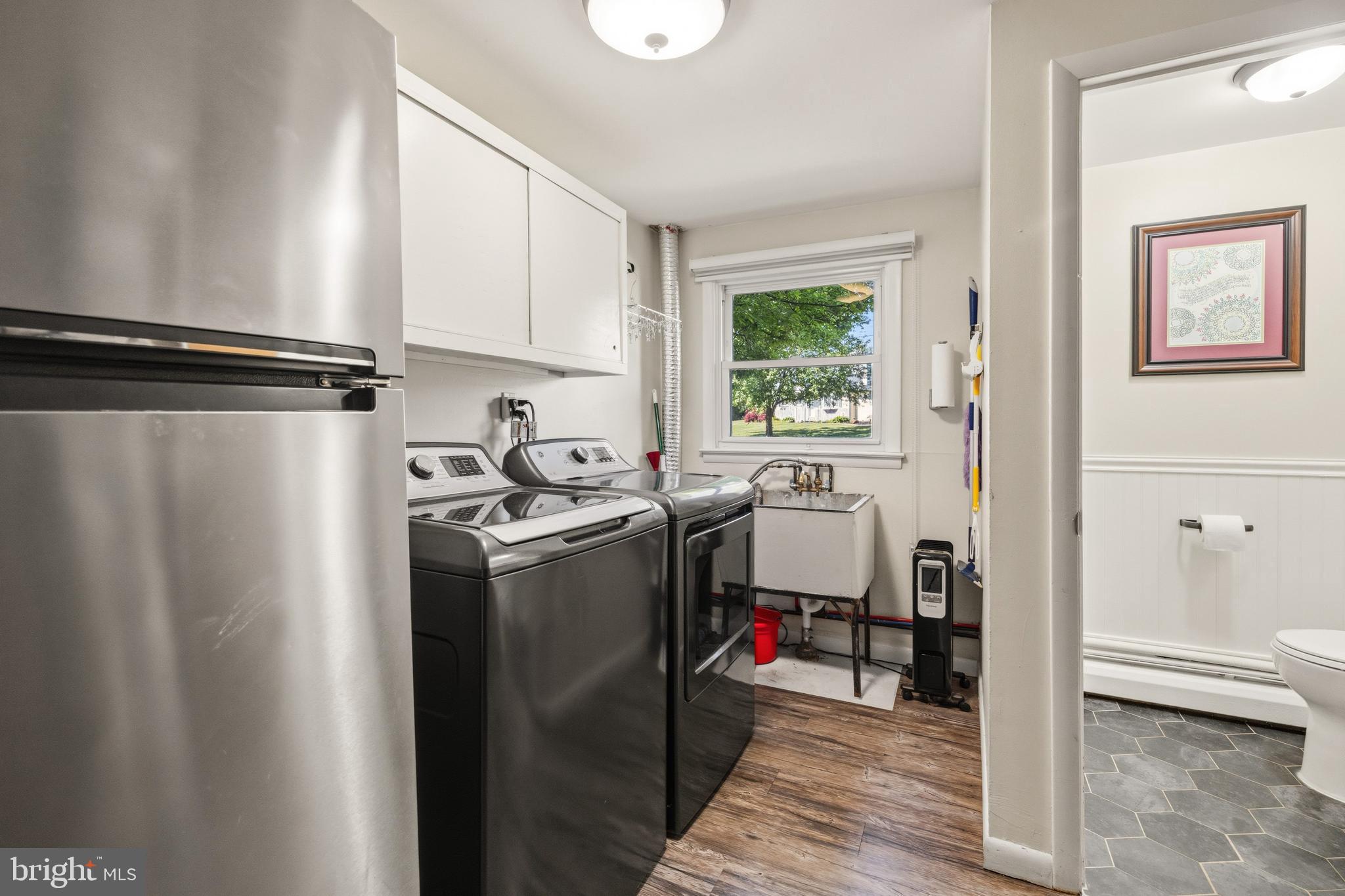 1519 Nevarc Road Warminster, PA 18974 - Photo 28 of 37 Laundry Room