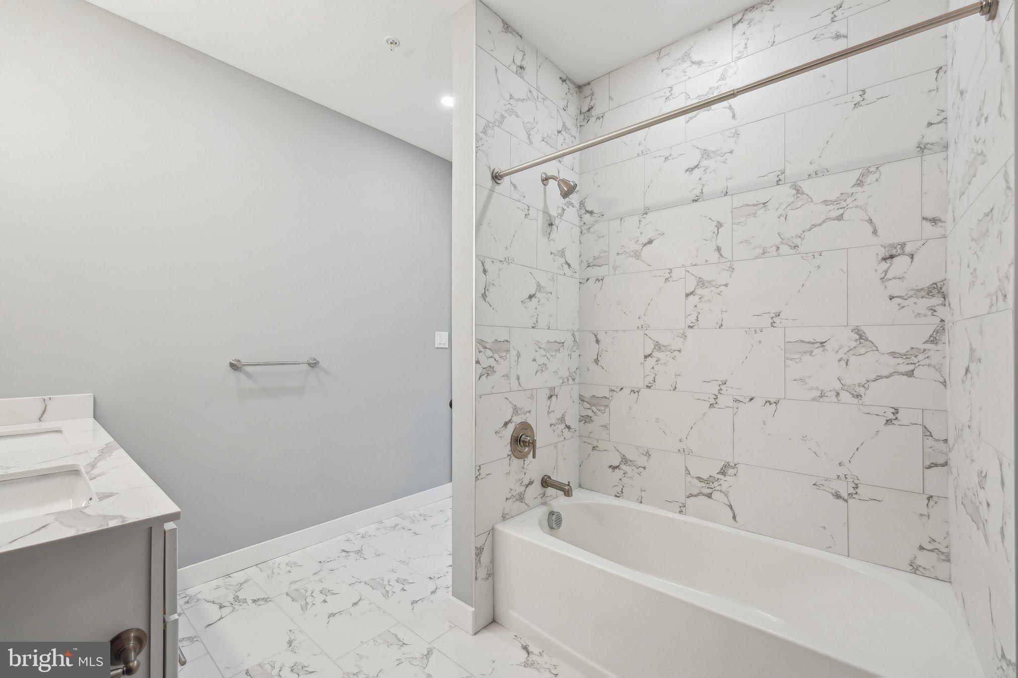 2421 Bristol Road, Unit 2B105 Warrington, PA 18976 - Photo 12 of 50