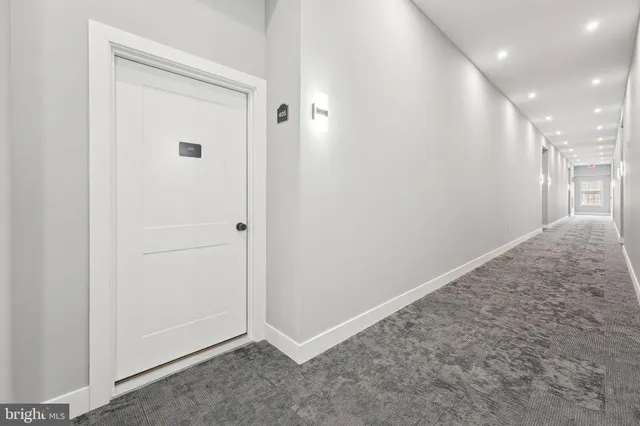 $2,550 | 2421 Bristol Road, Unit 2B105, Warrington, PA 18976