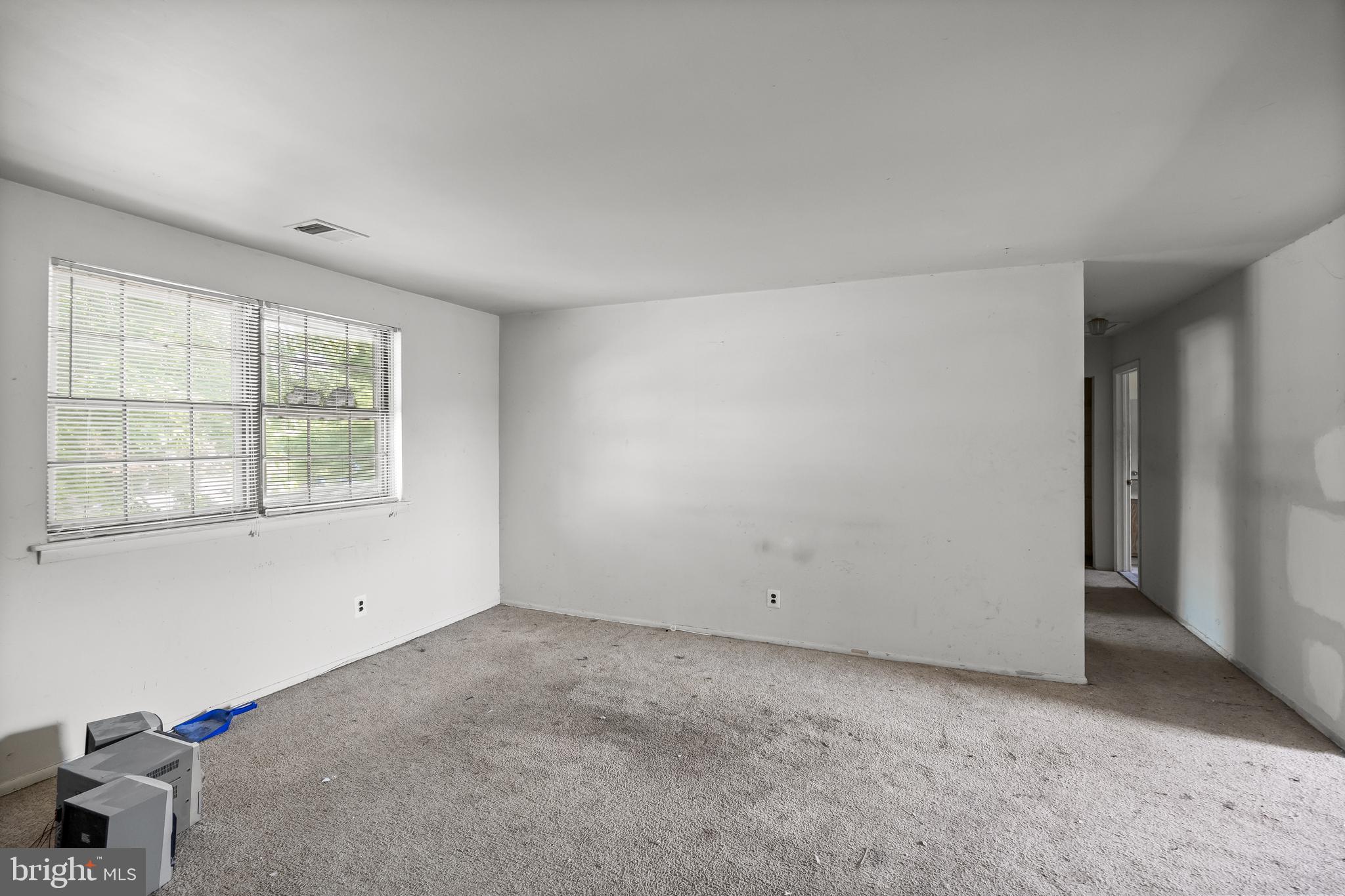 109 Eaves Mill Road Medford, NJ 08055 - Photo 4 of 9
