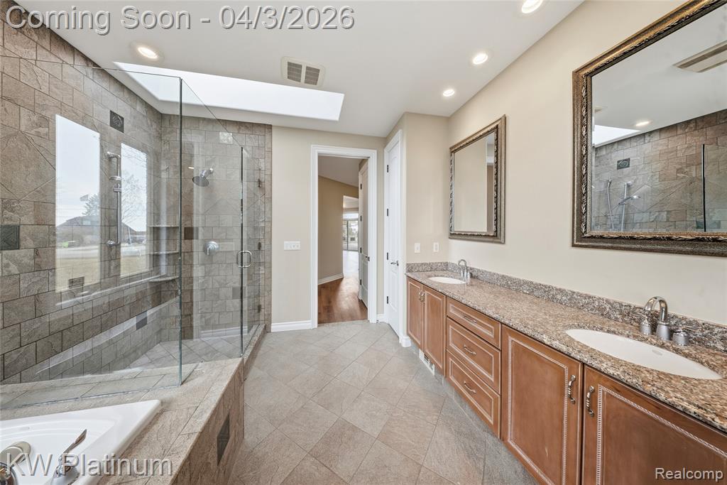 48877 Point Lakeview Street Chesterfield, MI 48047 - Photo 15 of 73