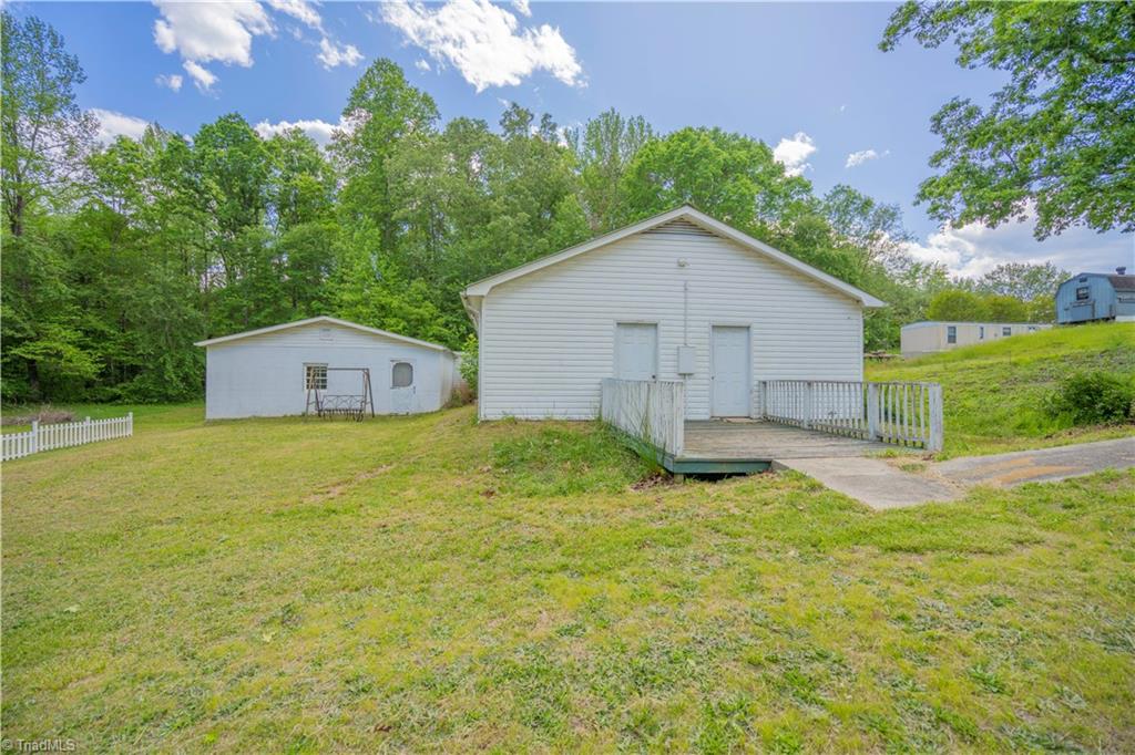 290 Ed Rickard Road Lexington, NC 27295 - Photo 6 of 23 Gallery Image 6