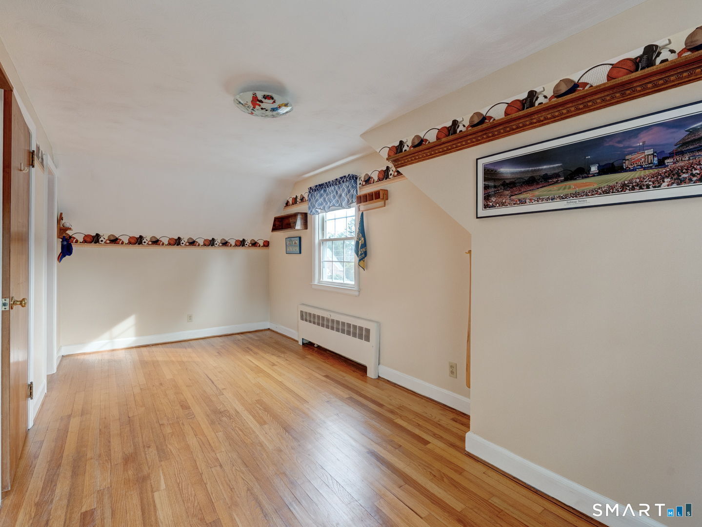 28 Berldale Avenue Berlin, CT 06037 - Photo 21 of 40 One of two upper level bedrooms