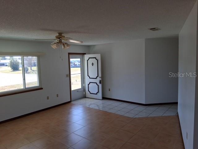 9841 Southwest 102nd Place Ocala, FL 34481 - Photo 10 of 66