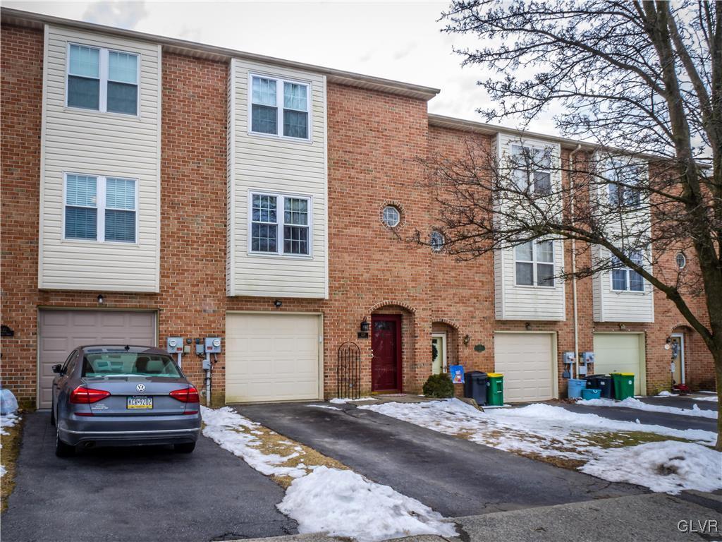 120 Ridgeview Drive Alburtis, PA 18011 - Photo 1 of 18 Gallery Image 1