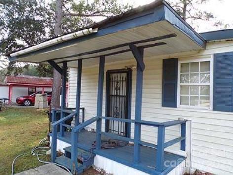 784 Gilbert Road Conway, SC 29527 - Photo 2 of 6 front view of a house with a porch