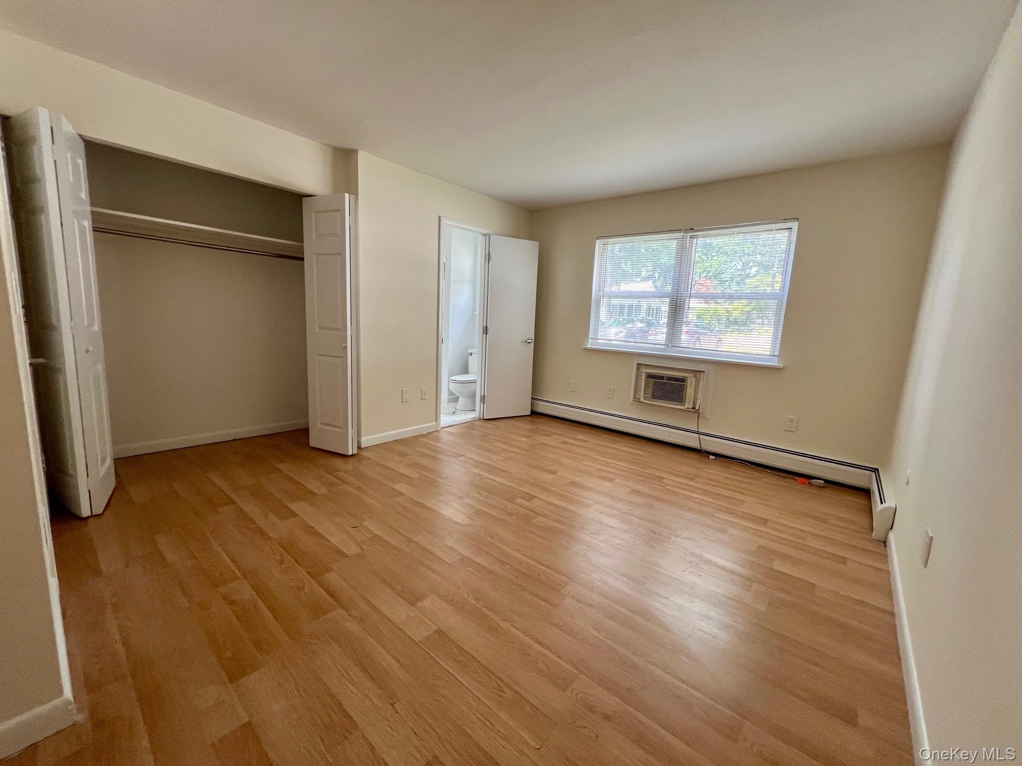 2740 South Road, Unit G11 Poughkeepsie, NY 12601 - Photo 12 of 13 Primary bedroom