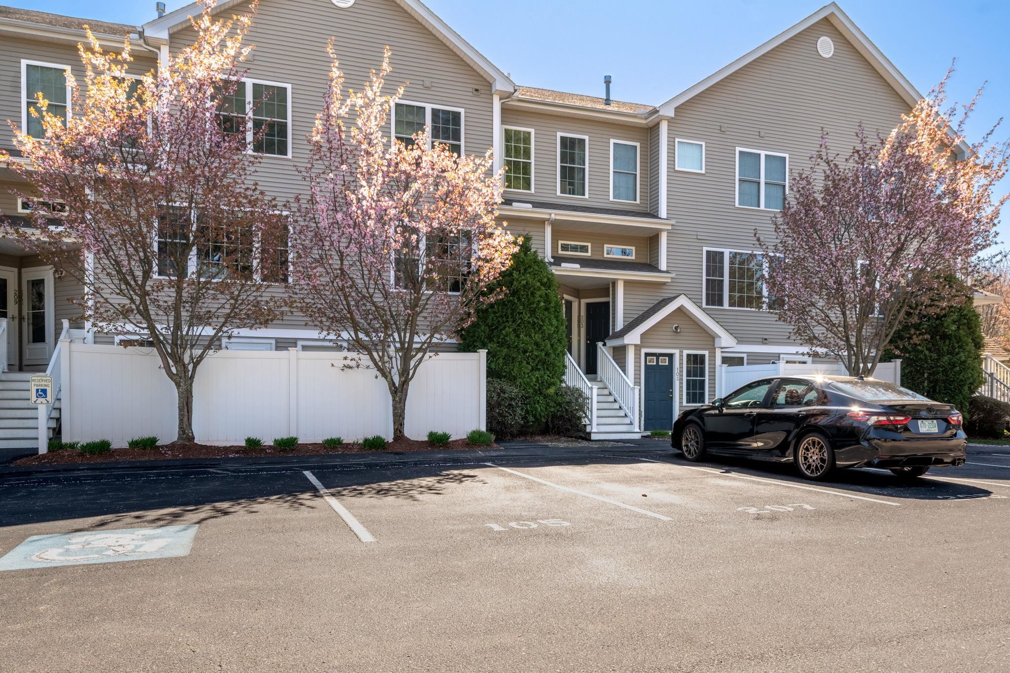 1 Maple Ridge Drive, Unit 205 Merrimack, NH 03054 - Photo 1 of 35 Gallery Image 1