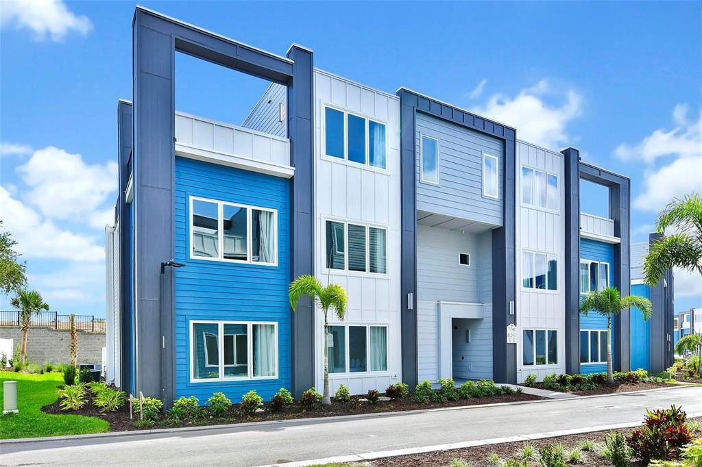 7740 Sandy Ridge Drive, Unit 121 Reunion, FL 34747 - Photo 2 of 60