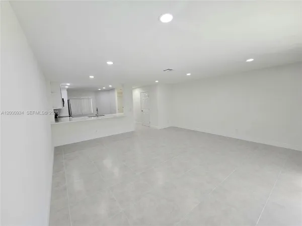 $3,500 | 3422 Deer Creek Palladian Circle, Unit 3422, Deerfield Beach, FL 33442