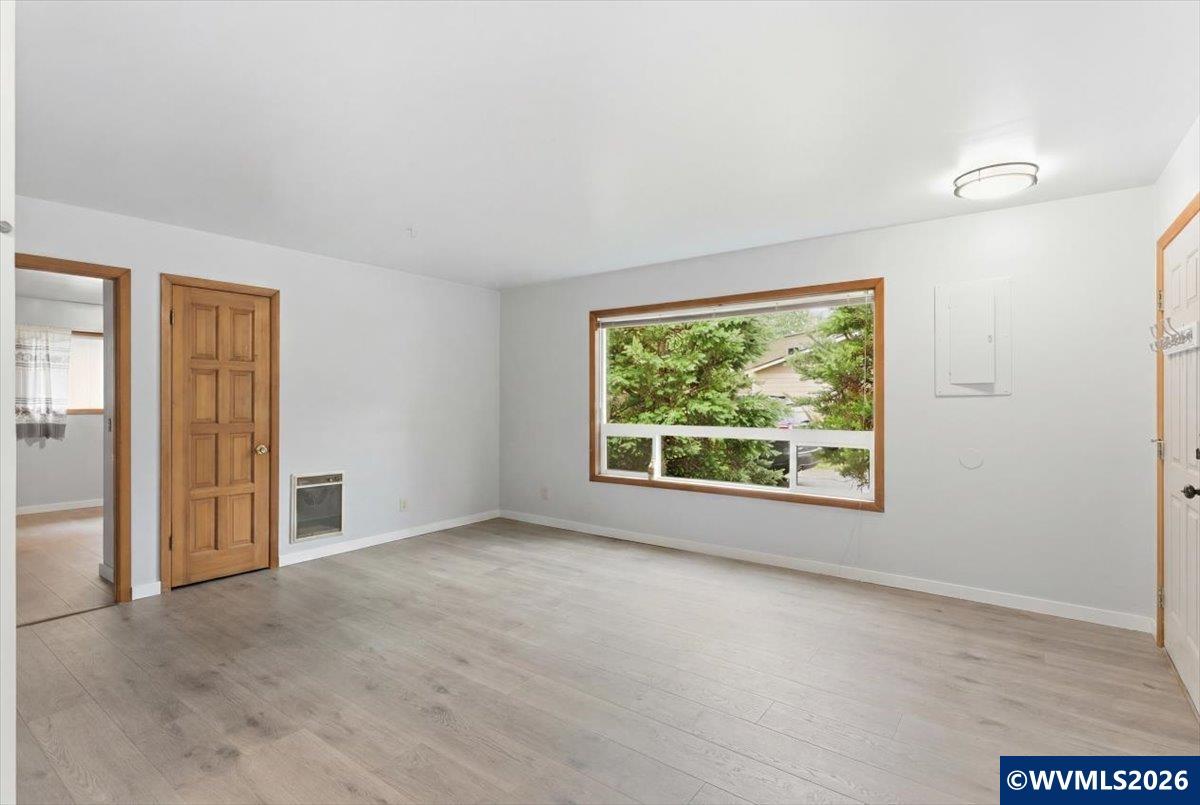 2515 Brown Road Northeast Salem, OR 97305 - Photo 9 of 18 Gallery Image 9