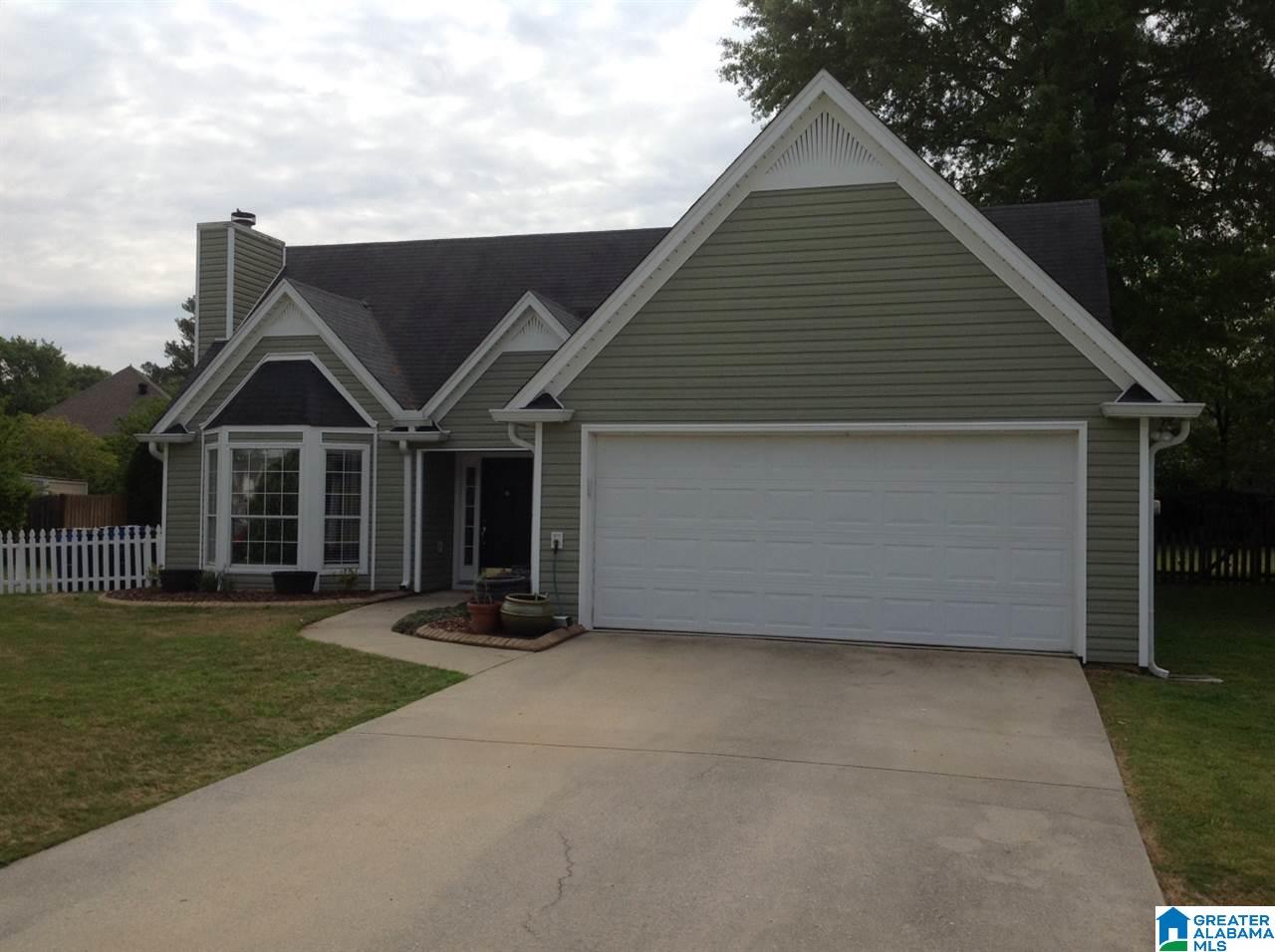 1407 Timber Circle Helena, AL 35080 - Photo 3 of 27
