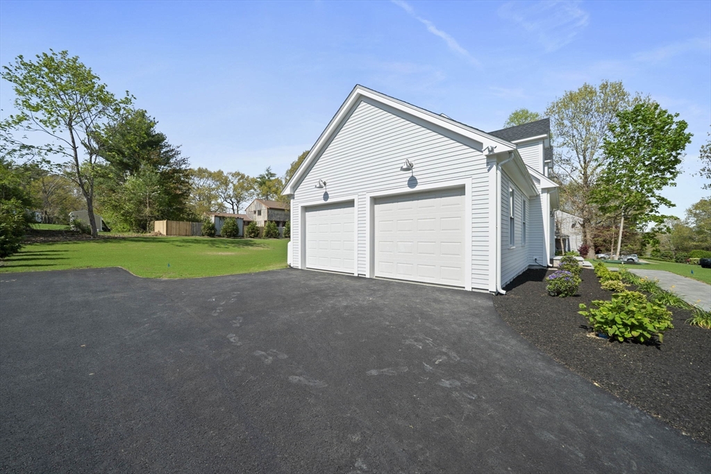 40 Signal Hill Road Marshfield, MA 02050 - Photo 29 of 39