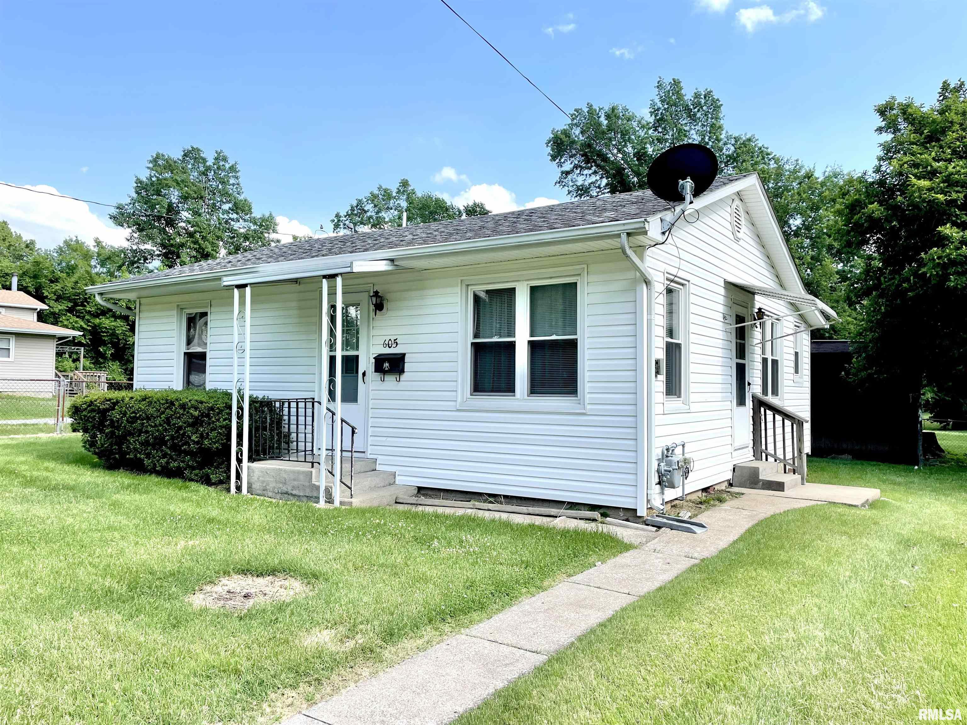 605 Ridge Street Carterville, IL 62918 - Photo 19 of 20 Gallery Image 19