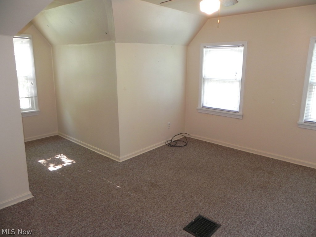 1595 Holmden Road Cleveland, OH 44121 - Photo 14 of 20 Gallery Image 14