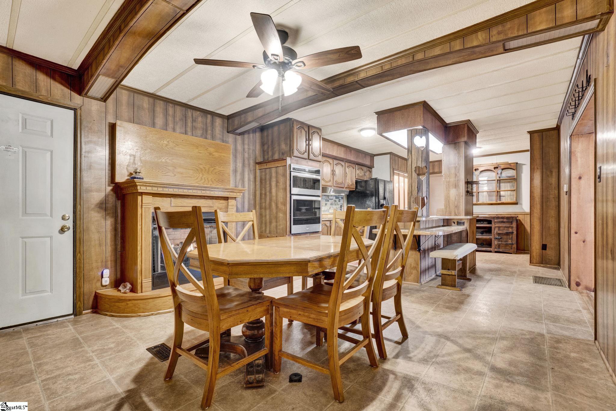 270 Red Hawk Drive Campobello, SC 29322 - Photo 13 of 44