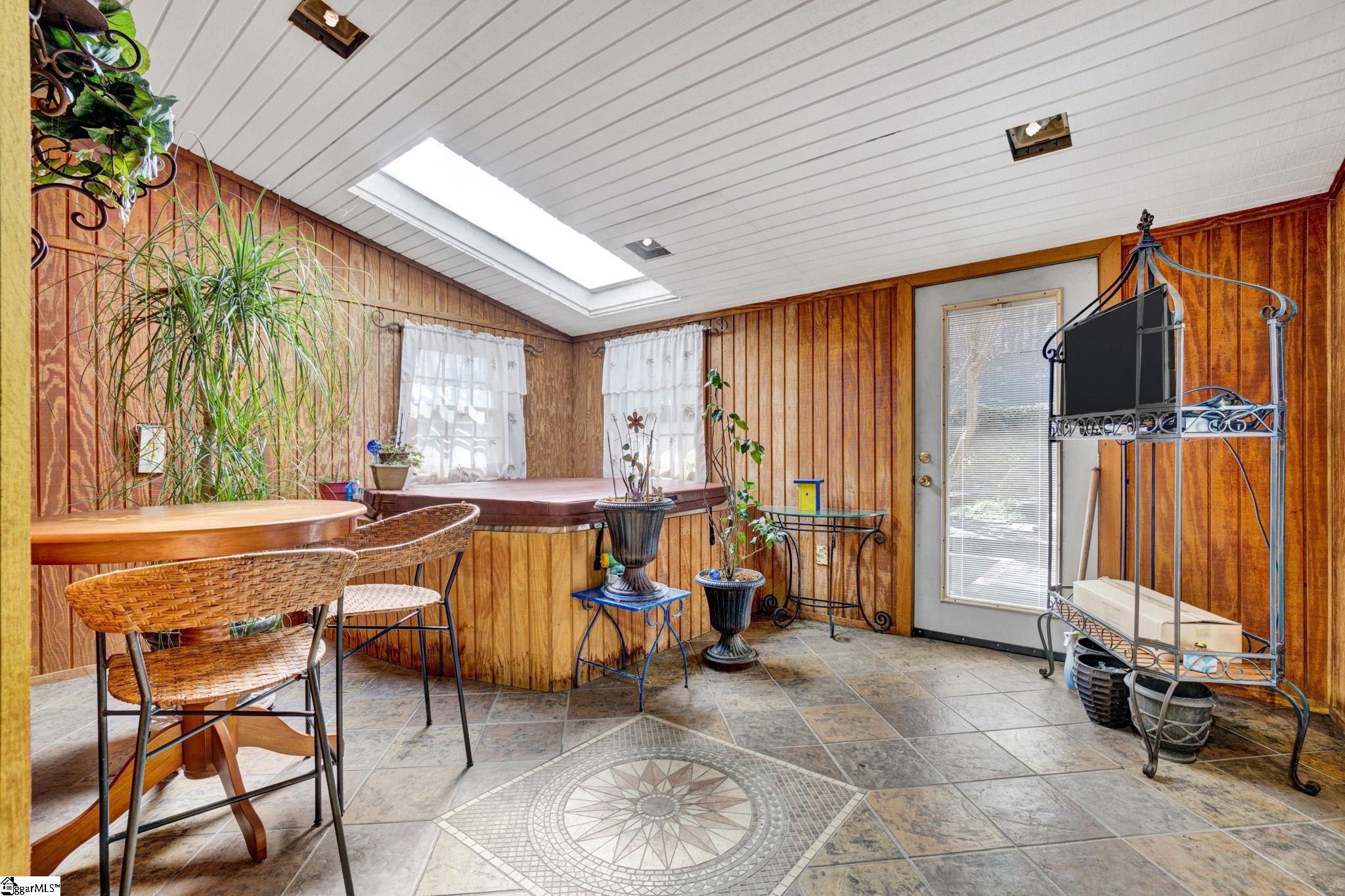 270 Red Hawk Drive Campobello, SC 29322 - Photo 14 of 44