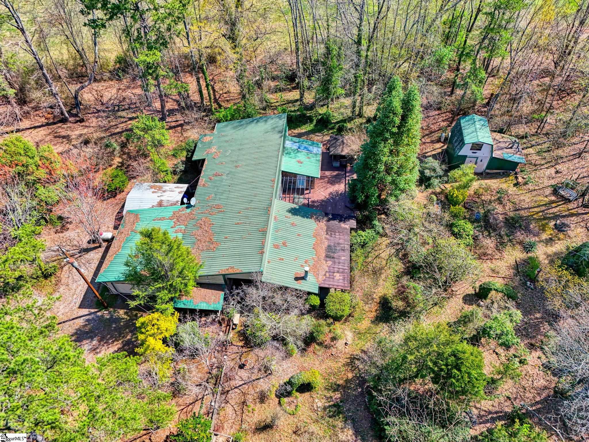 270 Red Hawk Drive Campobello, SC 29322 - Photo 2 of 44