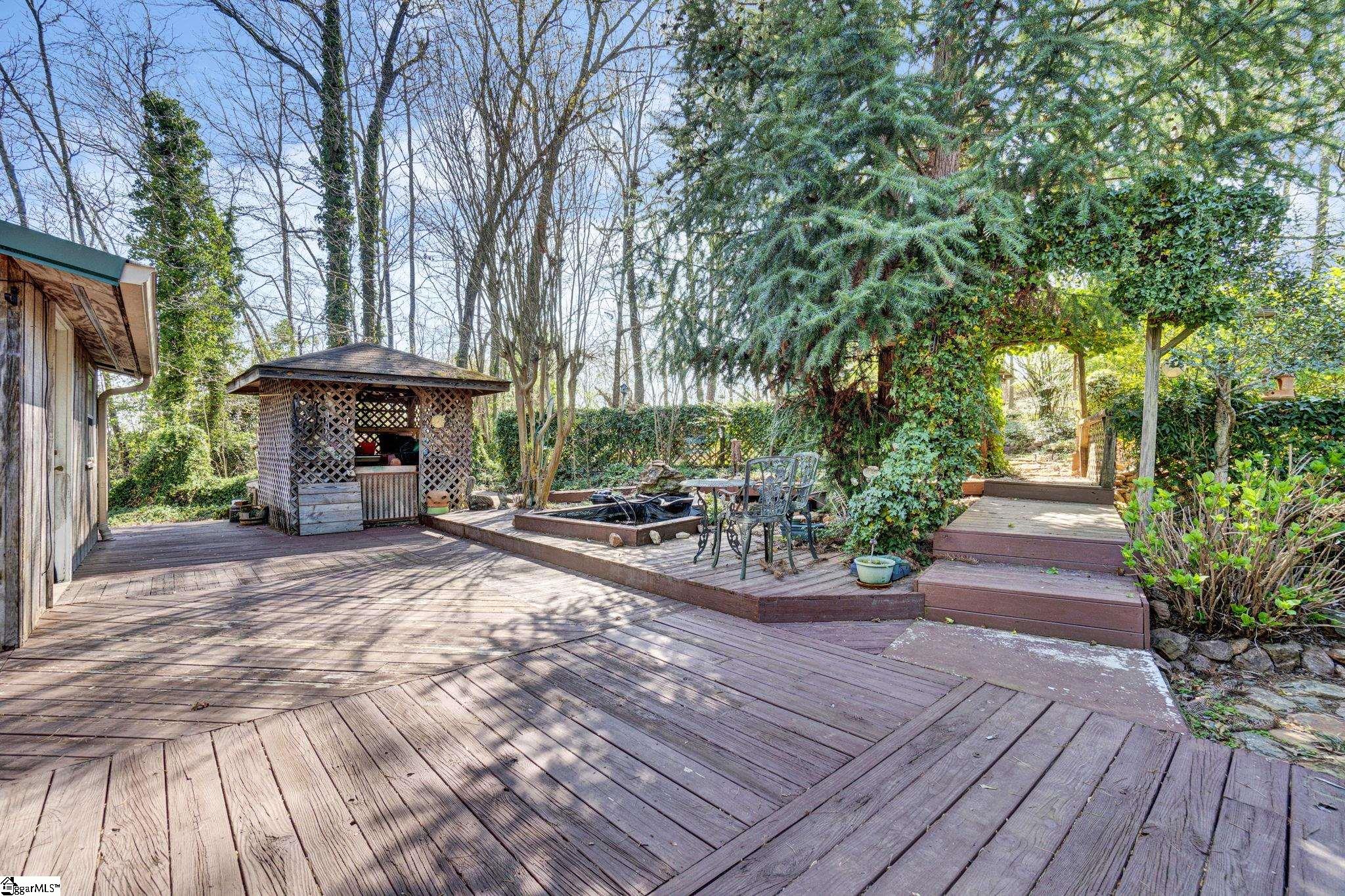 270 Red Hawk Drive Campobello, SC 29322 - Photo 29 of 44