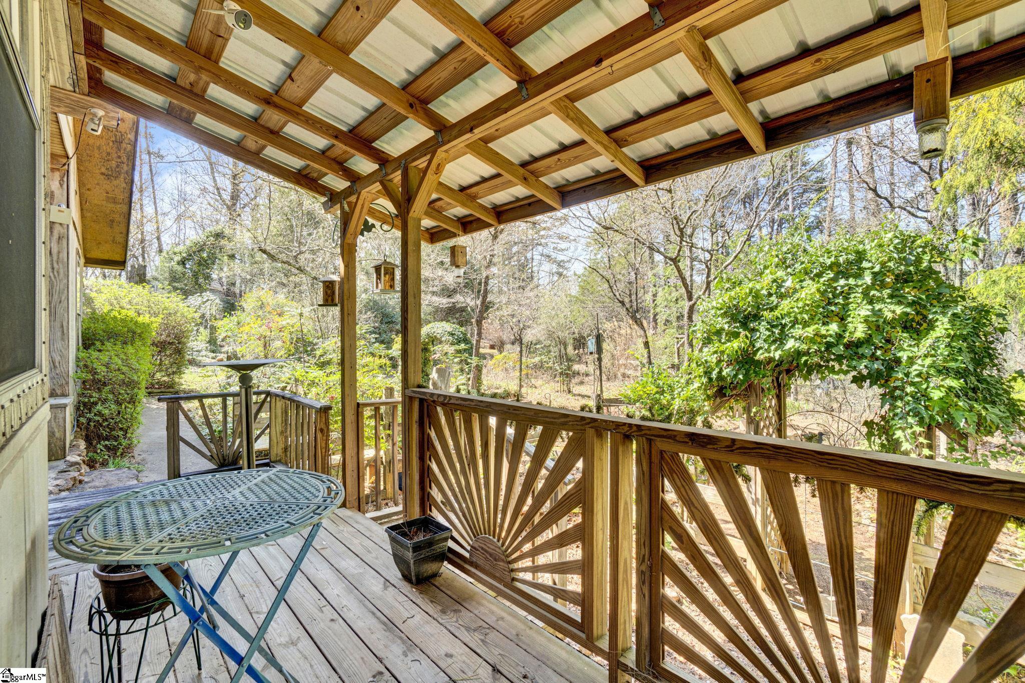 270 Red Hawk Drive Campobello, SC 29322 - Photo 6 of 44