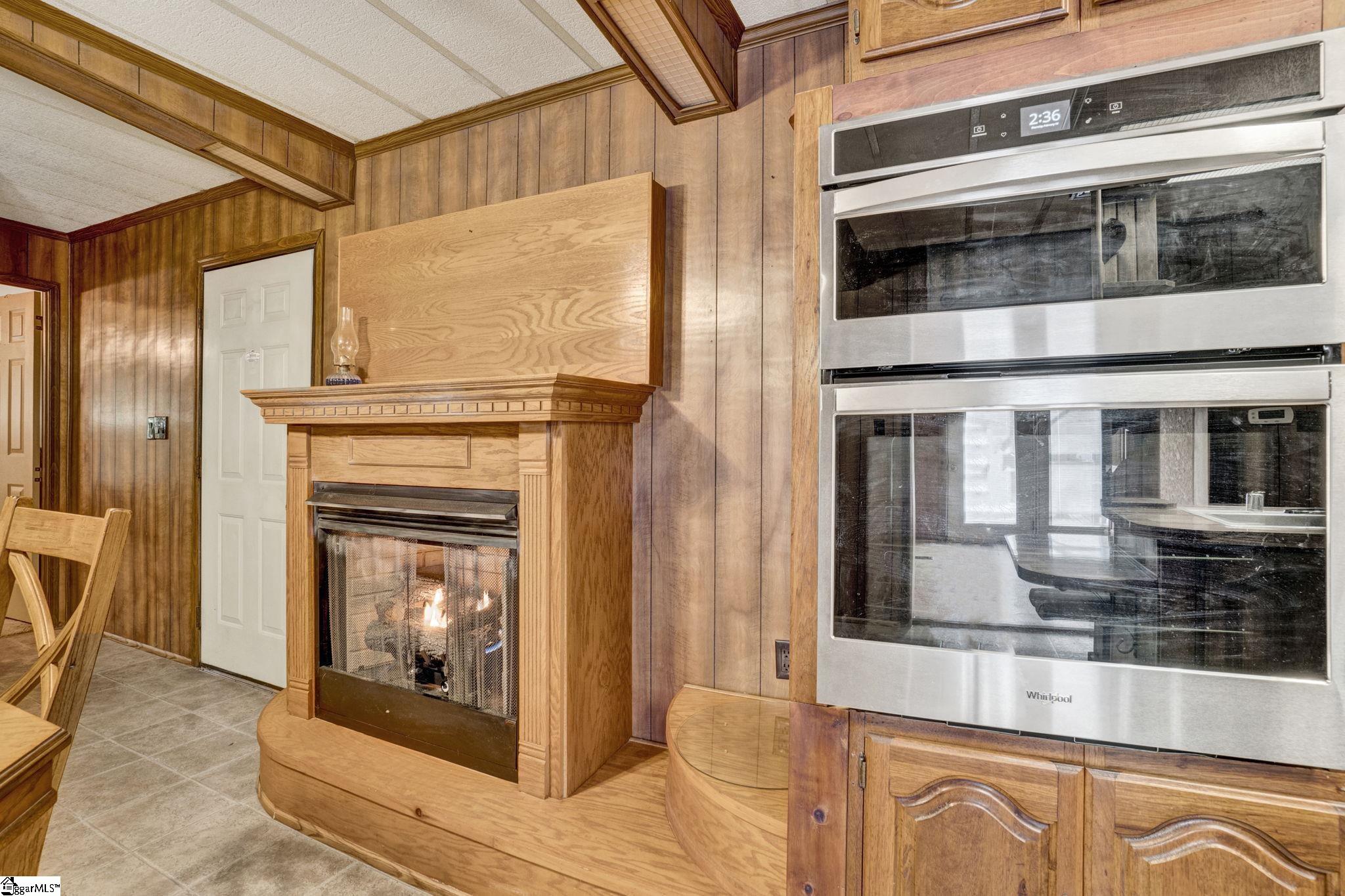 270 Red Hawk Drive Campobello, SC 29322 - Photo 10 of 44