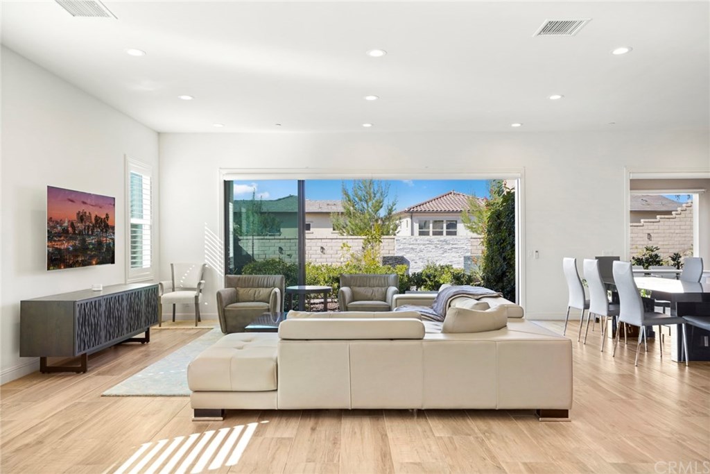 39 Barberry Lake Forest, CA 92630 - Photo 1 of 28