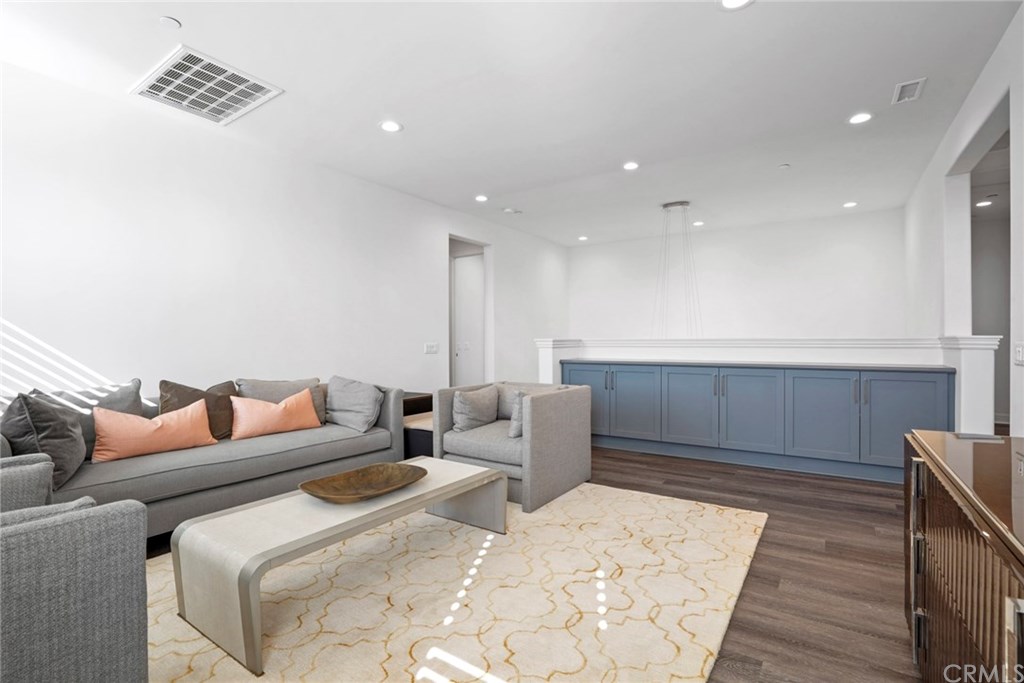 39 Barberry Lake Forest, CA 92630 - Photo 16 of 28