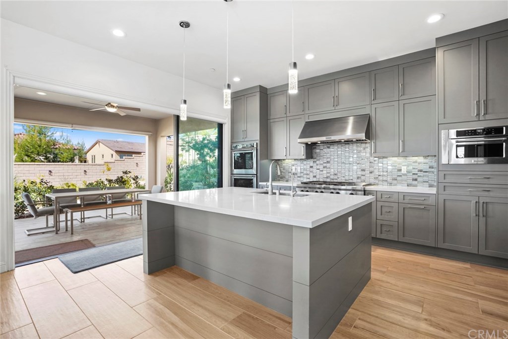 39 Barberry Lake Forest, CA 92630 - Photo 3 of 28