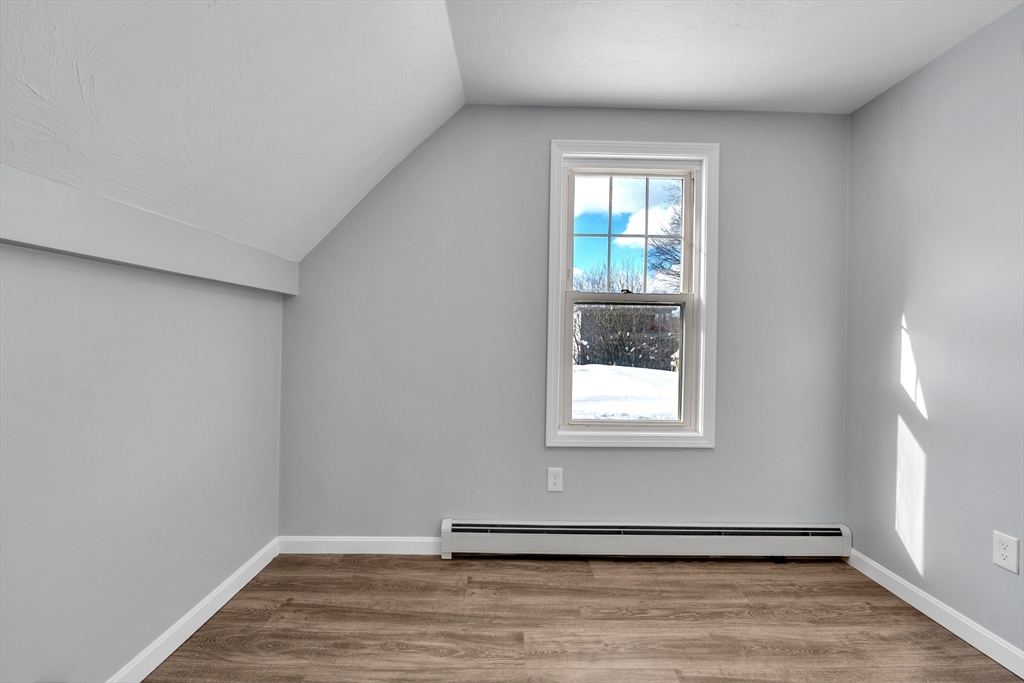 46 Juniper Street Winchendon, MA 01475 - Photo 11 of 42