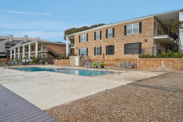 $159,000 | 3535 NASA Road 1, Unit 20, Seabrook, TX 77586