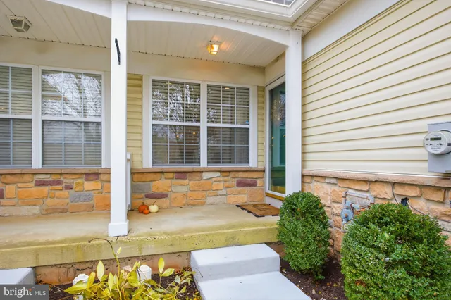 a view of house with outdoor space