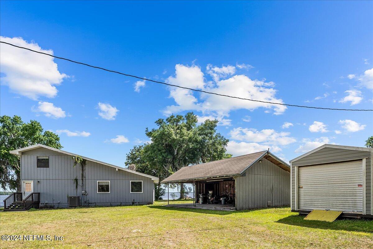 311 West River Road Palatka, FL 32177 - Photo 5 of 36 carport