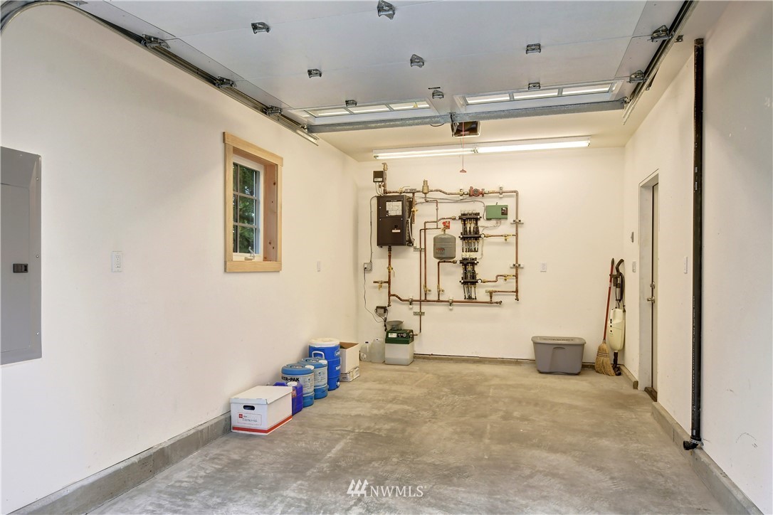 17816 Commons Road Southwest Vashon, WA 98070 - Photo 23 of 40