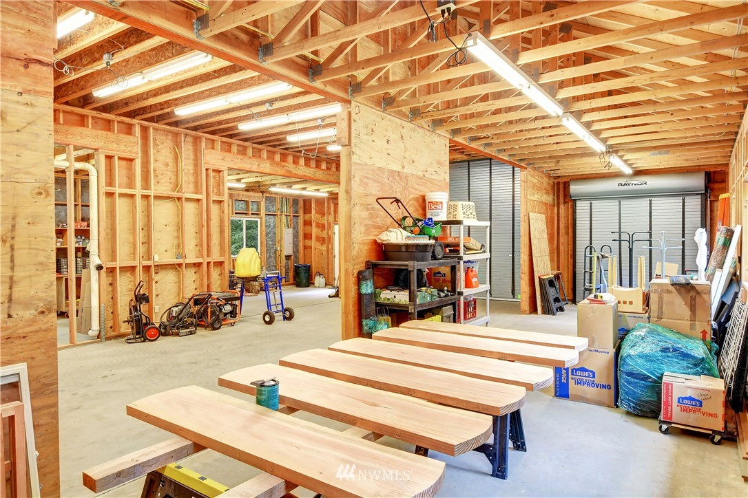 17816 Commons Road Southwest Vashon, WA 98070 - Photo 31 of 40