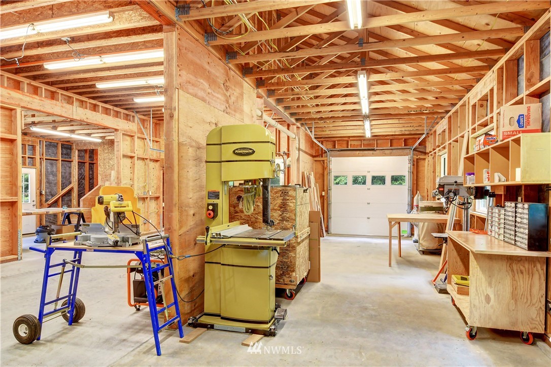 17816 Commons Road Southwest Vashon, WA 98070 - Photo 32 of 40