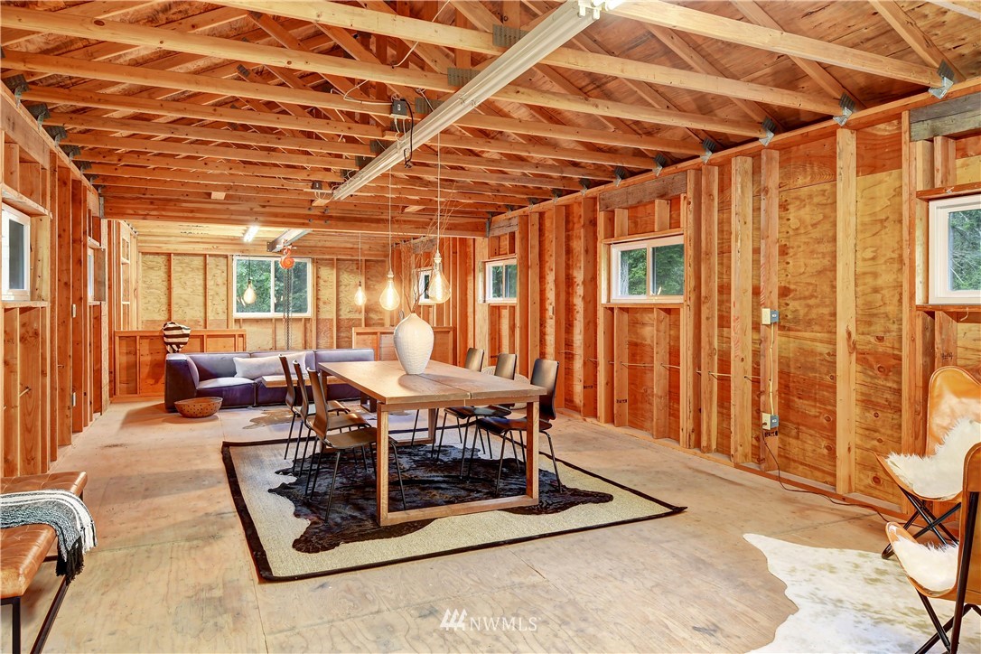 17816 Commons Road Southwest Vashon, WA 98070 - Photo 34 of 40