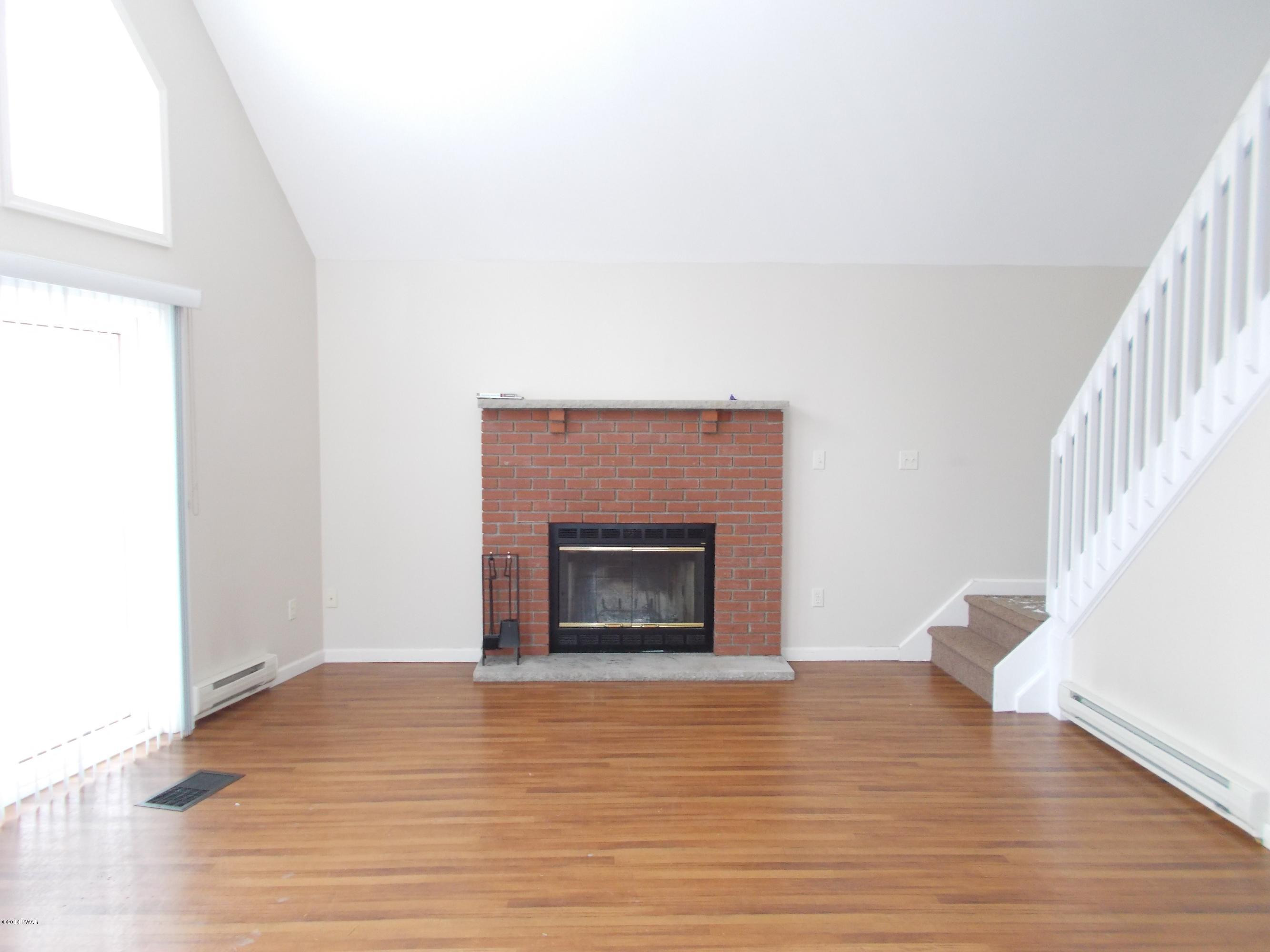 199 Heather Hill Road Dingmans Ferry, PA 18328 - Photo 2 of 12 Gallery Image 2