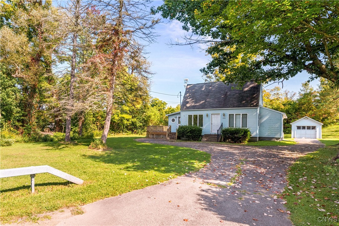 9093 River Road Marcy, NY 13403 - Photo 3 of 29