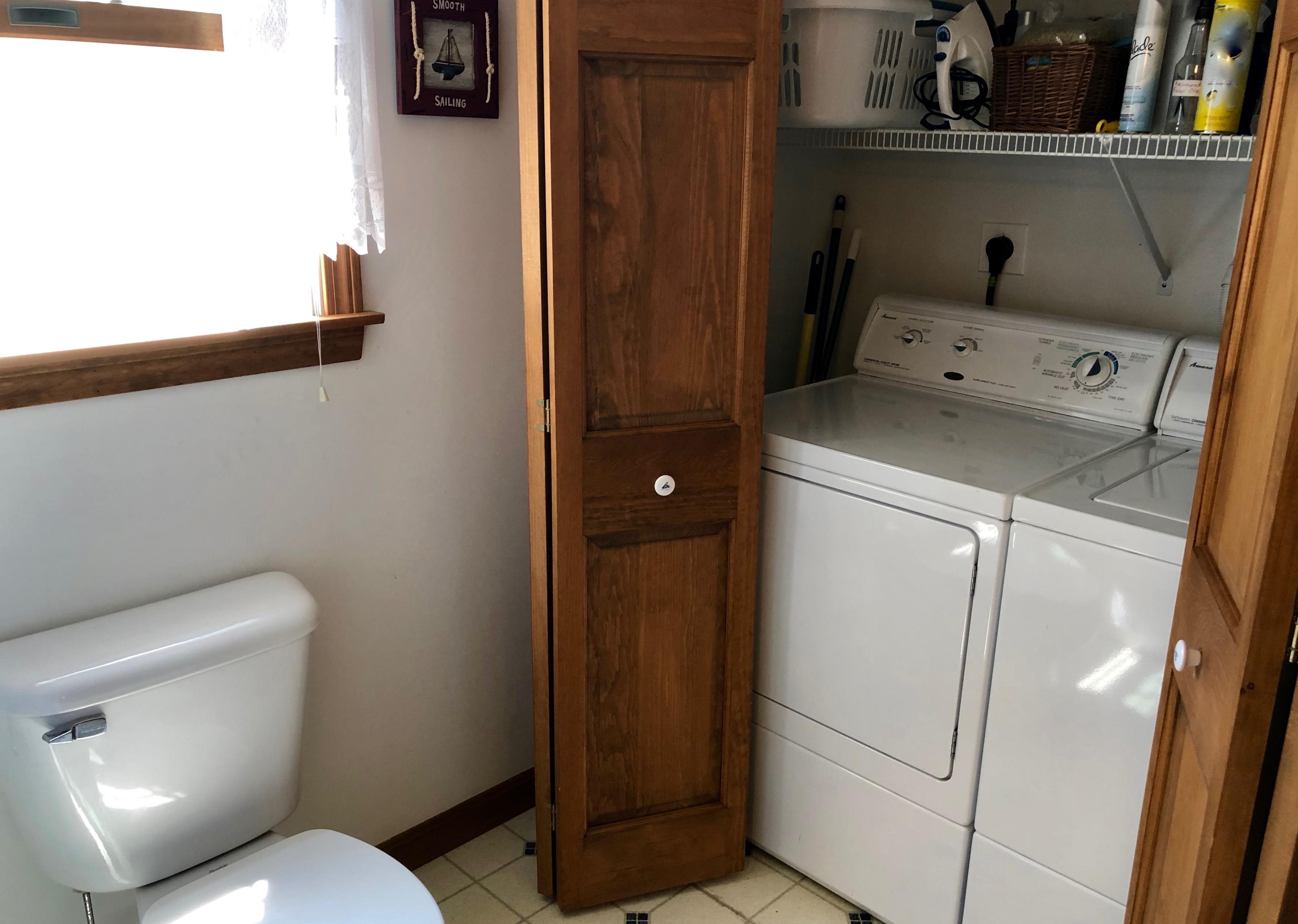 90 Jennie Clark Road Eastham, MA 02642 - Photo 11 of 35 a bathroom with a toilet and a sink