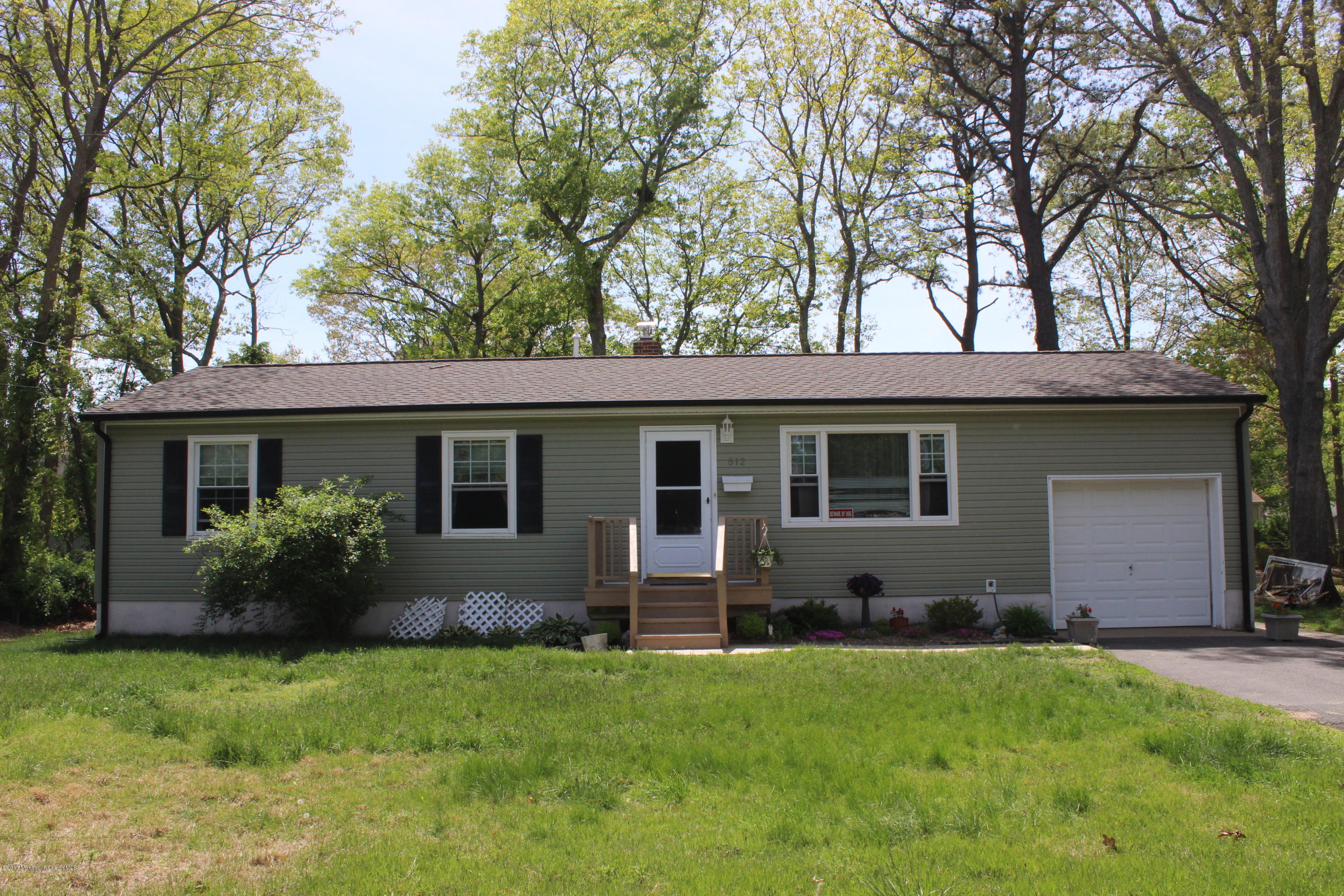 512 Midstreams Road Brick, NJ 08724 - Photo 1 of 13 IMG_2602 (1)
