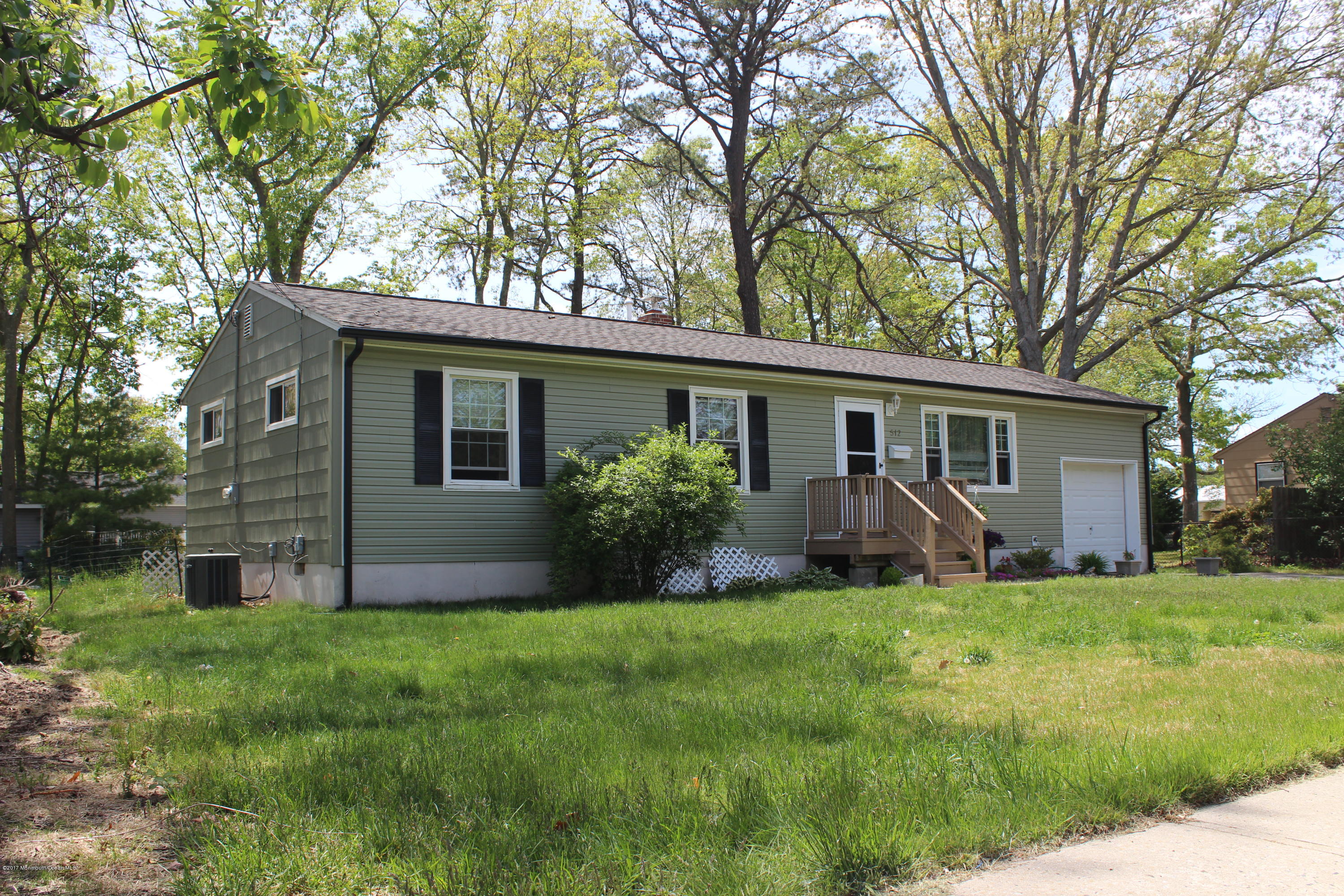 512 Midstreams Road Brick, NJ 08724 - Photo 2 of 13 IMG_2599
