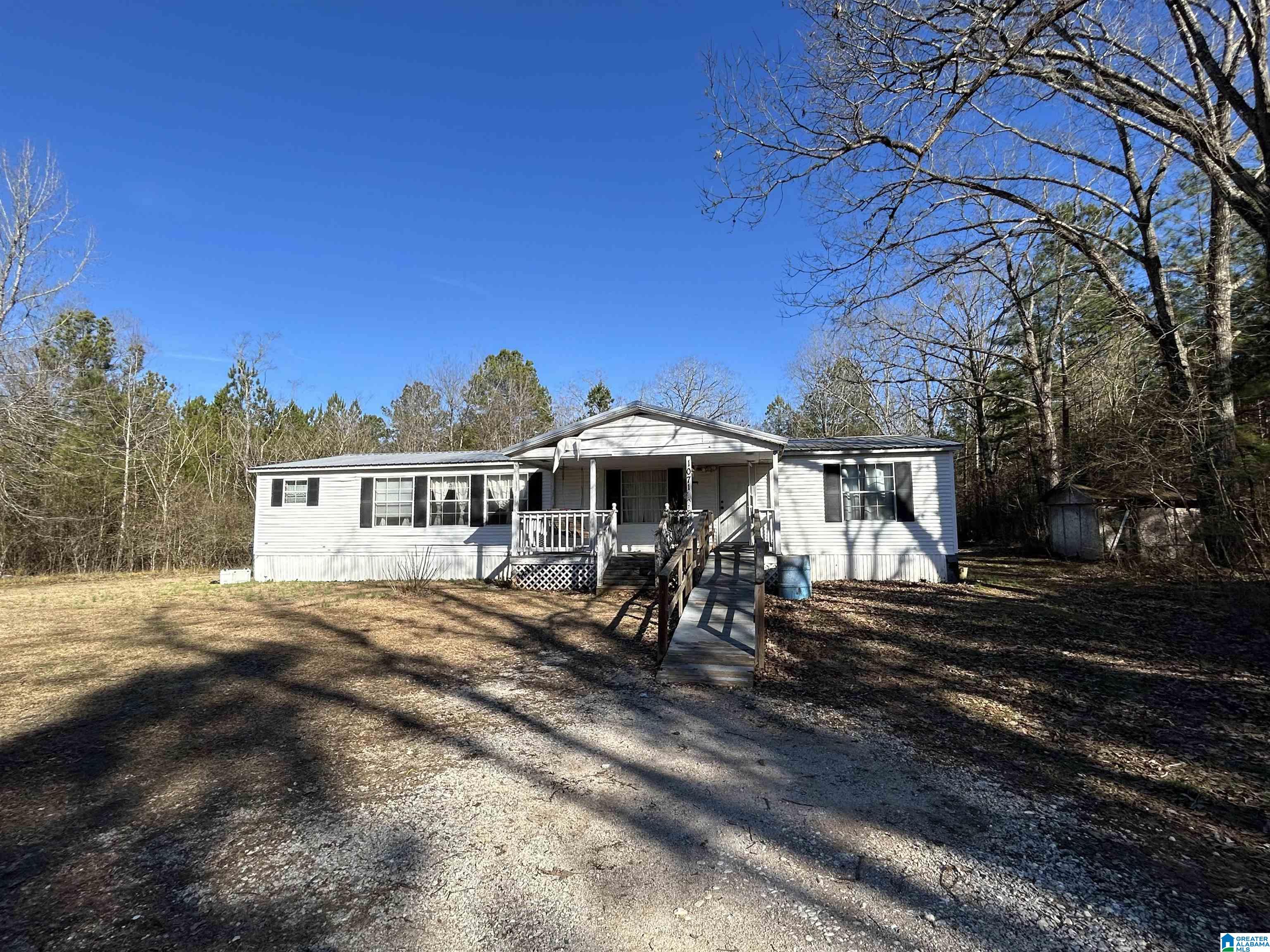 1071 East Marble Valley Road Sylacauga, AL 35151 - Photo 1 of 21 Gallery Image 1
