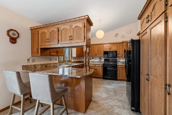 $945,000 | 3434 Willow Road, Green Bay, WI 54311