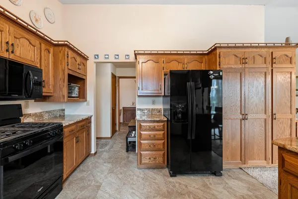 $945,000 | 3434 Willow Road, Green Bay, WI 54311