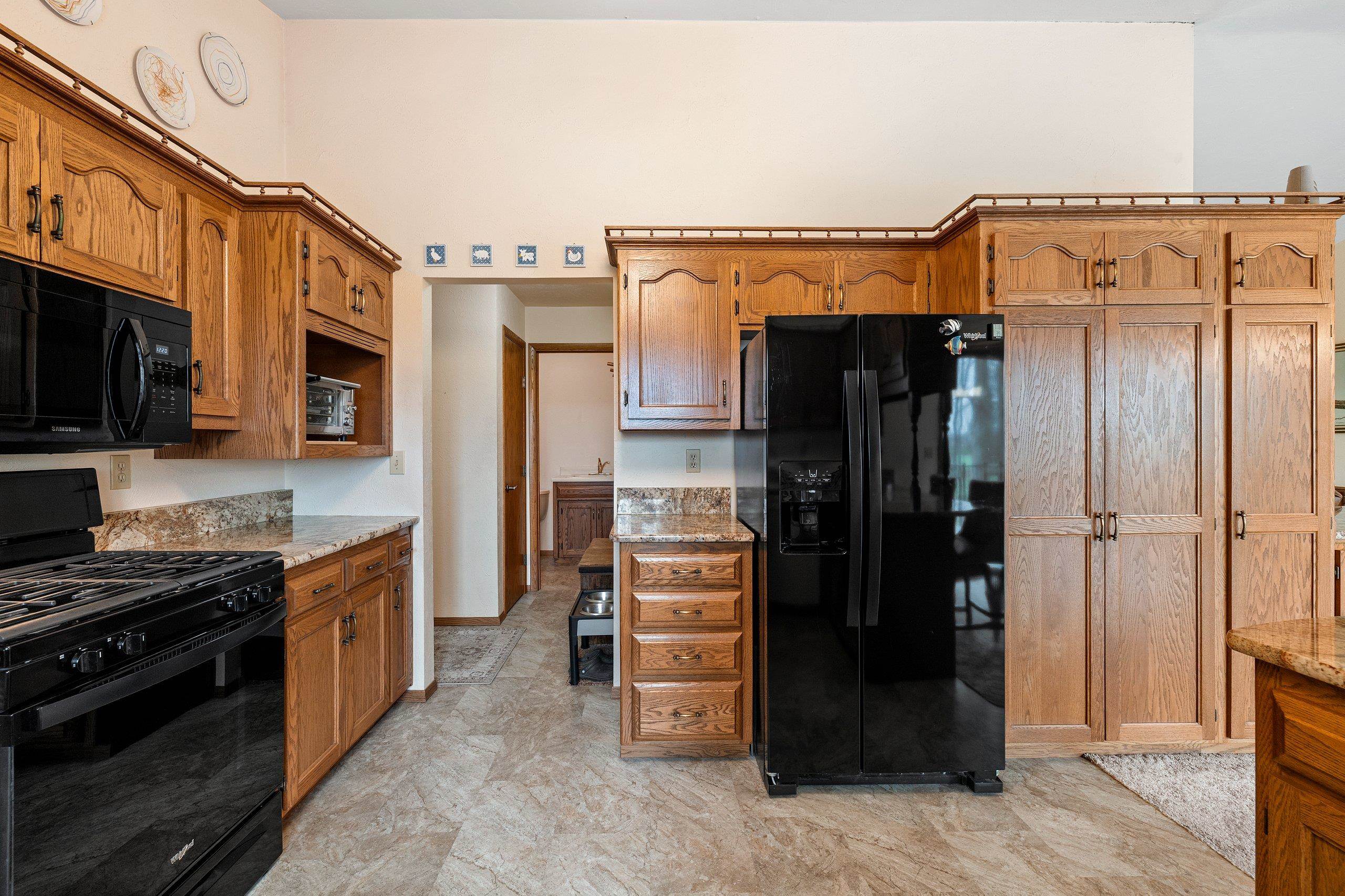 3434 Willow Road Green Bay, WI 54311 - Photo 18 of 82