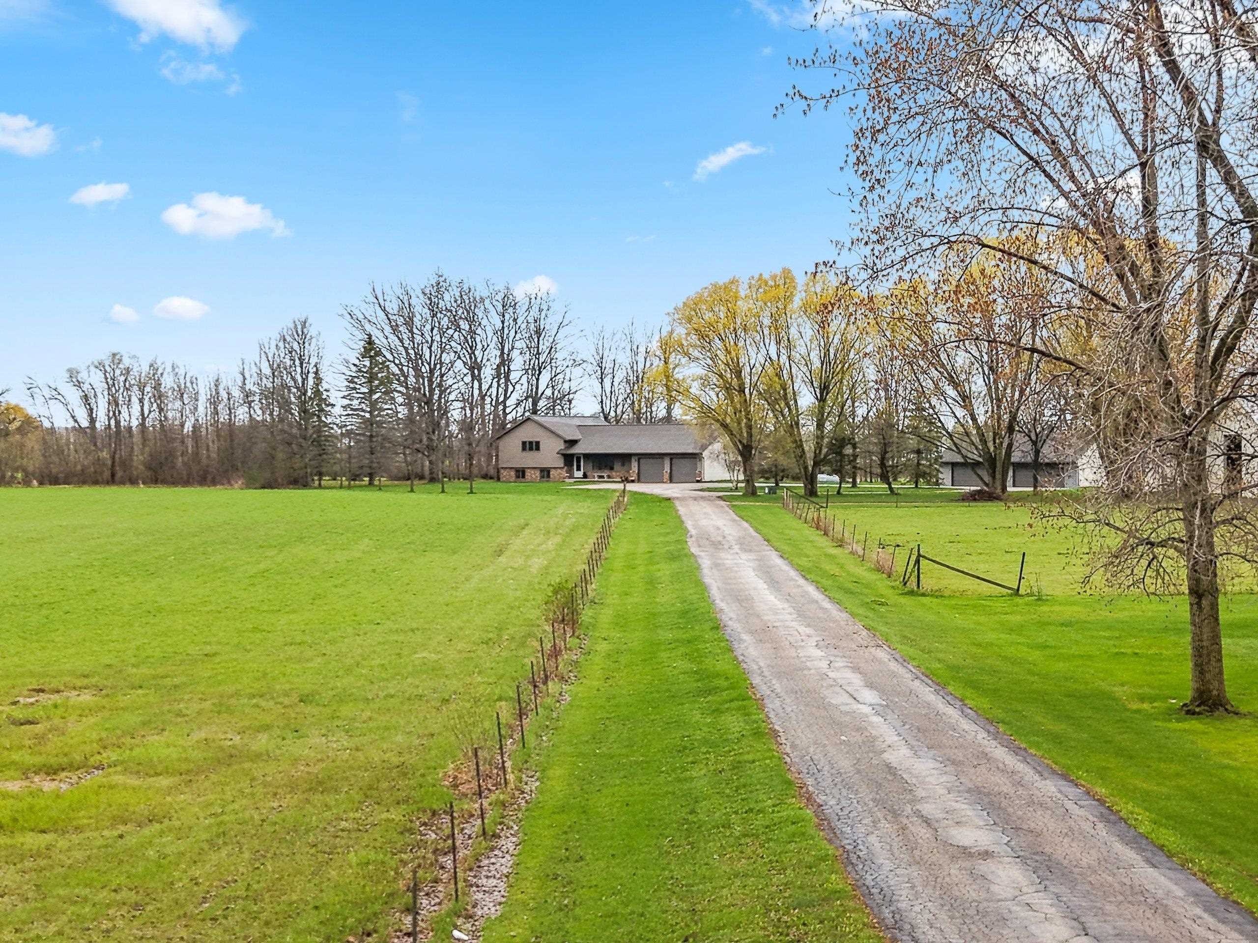 3434 Willow Road Green Bay, WI 54311 - Photo 44 of 82